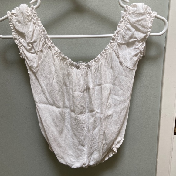 Brandy Melville white ruched off the shoulder top - Picture 2 of 3